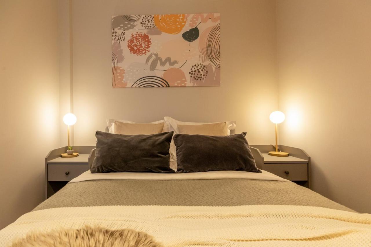 Urban Haven: 2br In Center * Bucarest